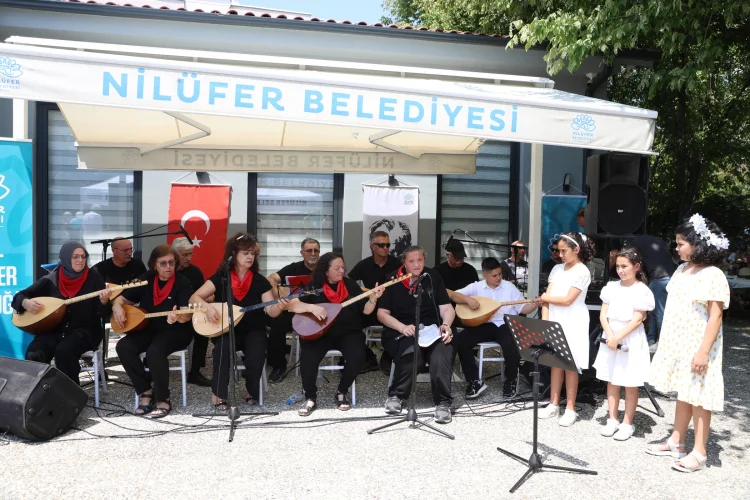 Nilüfer Olgun Gençlik Merkezi'nden Yıl Sonu Başarısı: 163 Kursiyer Ürünlerini Sergiledi