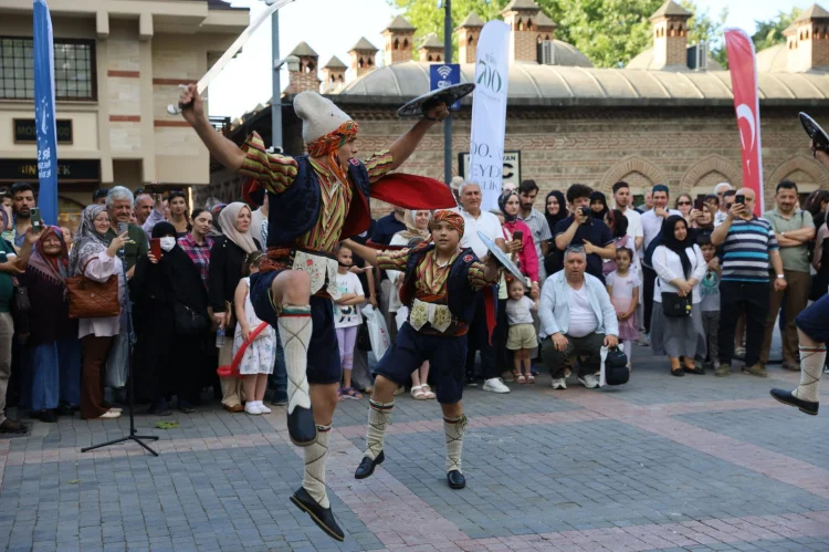 Bursa'da Fetih Coşkusu Mehter Marşlarıyla Canlandı