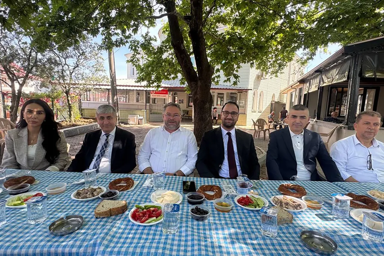 Sakarya’da "Mahalle Gönüllüleri" İle İletişim Köprüsü Güçleniyor