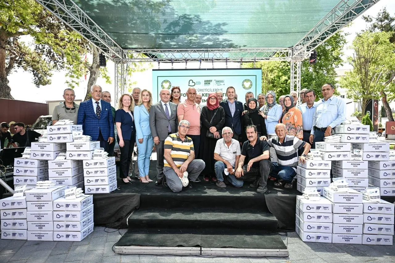 Balıkesir'de Arıcılara Yüzde 100 Hibeli Yem Desteği