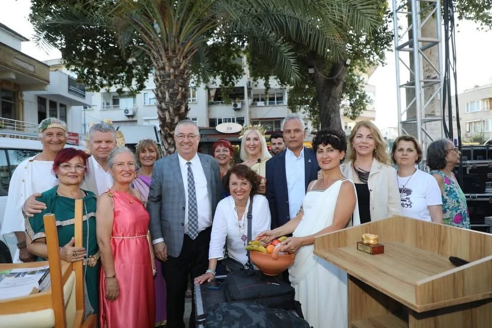 Edremit'te Antandros Antik Kenti'ne Adanan 2. Kültür Festivali Başladı