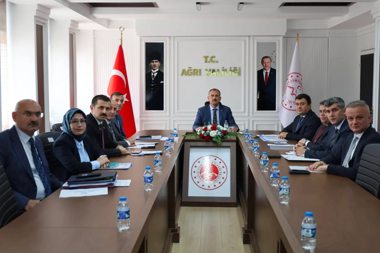 Ağrı'da Kırsal Altyapı İçin KÖYDES Bütçesi Artırıldı: 2026'da 392 Milyon TL