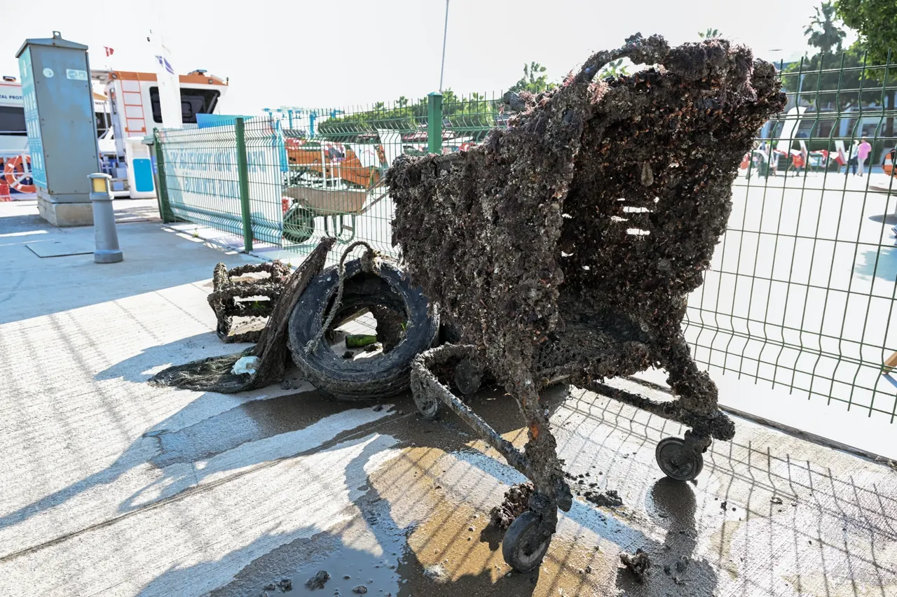 Mersin'de Dünya Çevre Haftası'nda Deniz Tabanı Temizliği Yapıldı