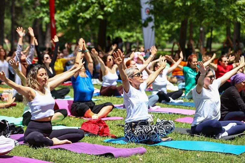 Denizli'de Dünya Yoga Günü Kutlandı