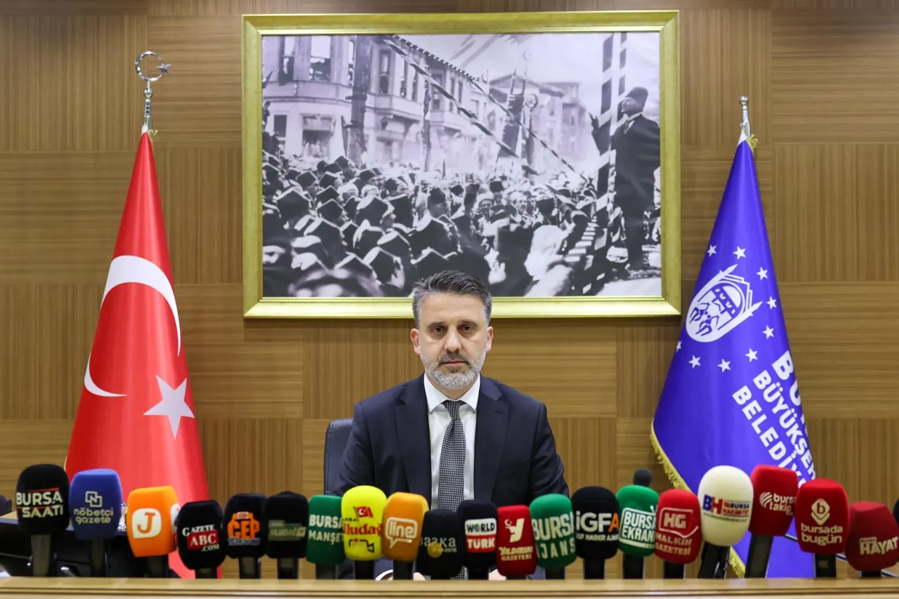 Bursa Büyükşehir Belediyesi'nde Toplu Sözleşme Tartışması: Kamu Zararı ve Hukuki İtirazlar