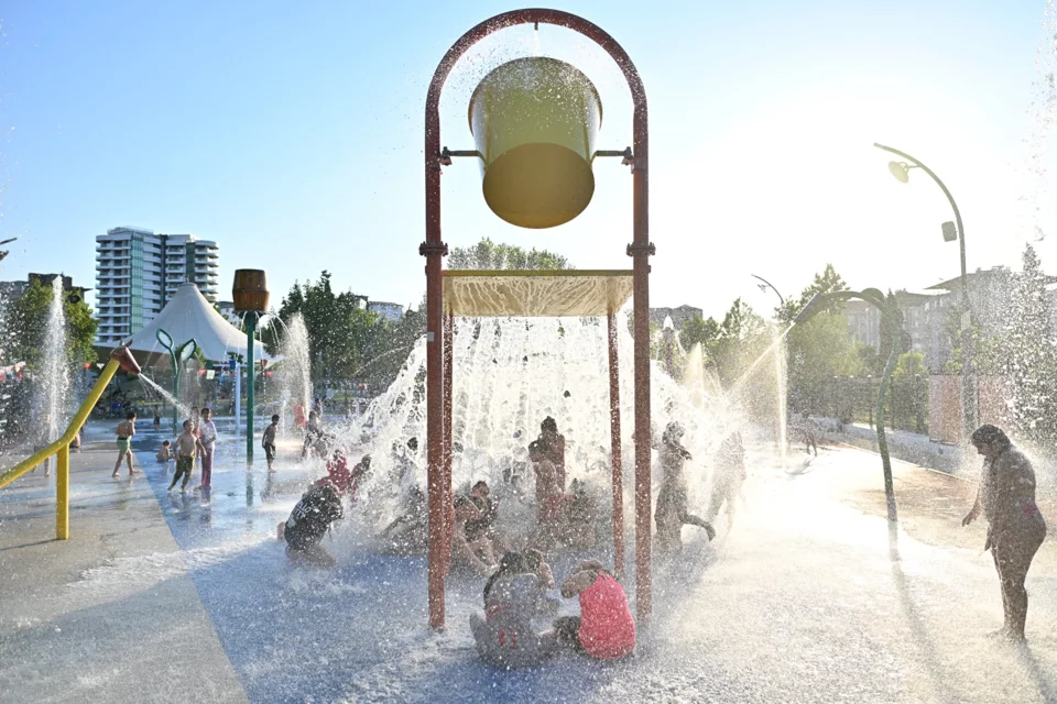 Manisa'da Sıcaklara Serin Mola: Fresh Park Çocuklar İçin Açıldı