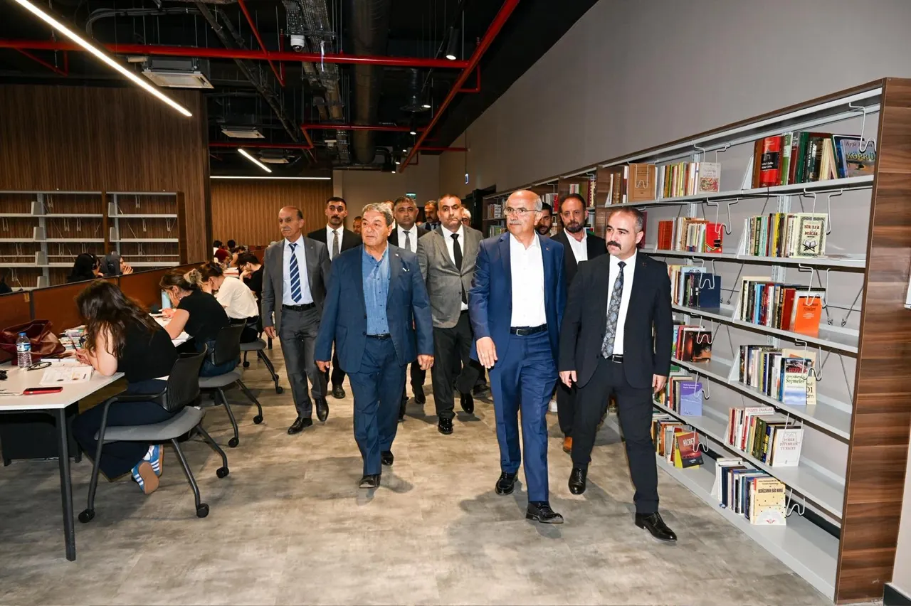 MHP Heyetinden Malatya Büyükşehir Belediye Başkanı'na Ziyaret