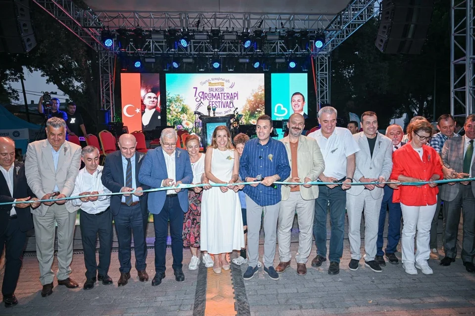 Uluslararası Balıkesir Aromaterapi Festivali "Tat, Bereket, Hafıza" Temasıyla Başladı