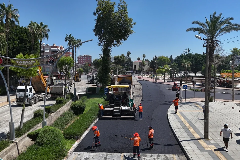 Mersin'de Trafiğe Nefes Aldıran Kavşak Düzenlemesi Tamamlandı