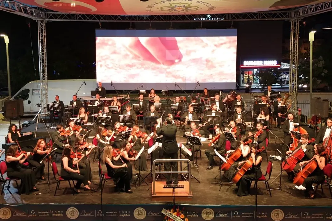 Muğla'da Sanatseverlere İki Farklı Konser