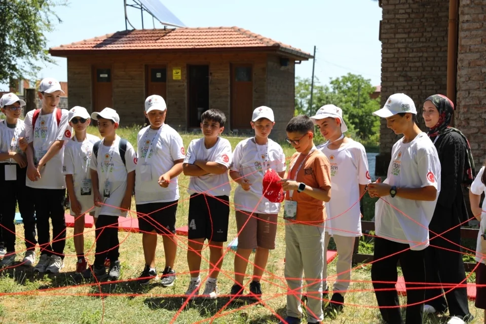 Samsun'da "Bilim Samsun'la Griden Yeşile" Projesiyle Çevre Bilinci ve Bilimsel Keşifler Bir Arada