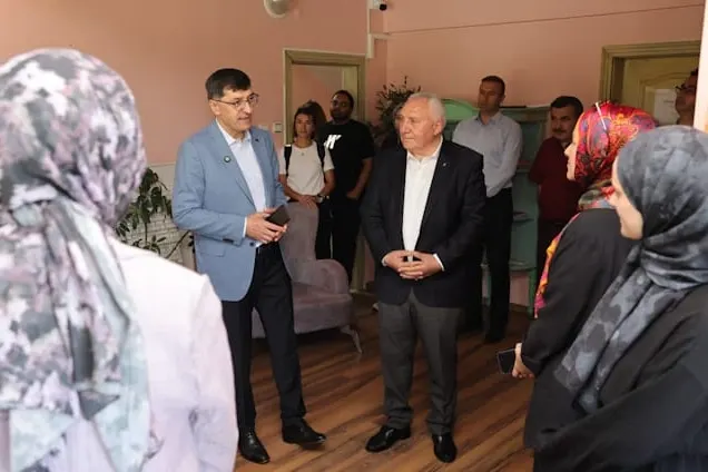 Başkan Kahveci'den Özel Eğitim Merkezine Ziyaret