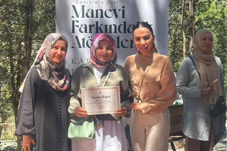 Sakarya'da Manevi Farkındalık Atölyeleri Kapanış Etkinliğiyle Tamamlandı