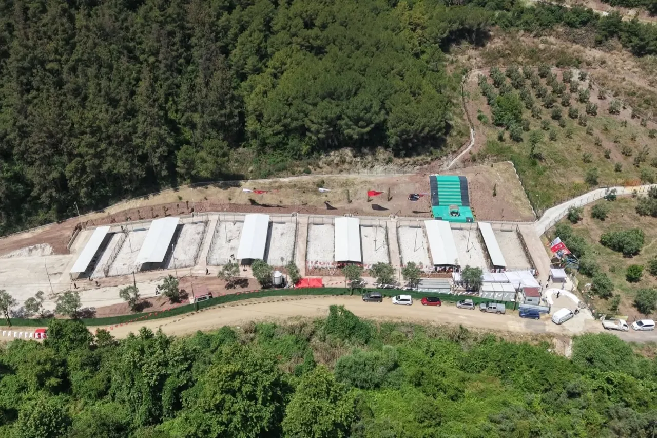 Gemlik'te Sahipsiz Hayvanlar İçin Modern Yaşam Alanı Hizmete Girdi