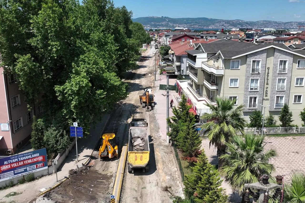 Gölcük Çiftlik Mahallesi'nde Kapsamlı Altyapı ve Üstyapı Yenilemesi Tamamlandı