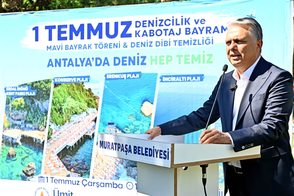 Muratpaşa'nın 5 Halk Plajı Üst Üste Mavi Bayrakla Buluştu