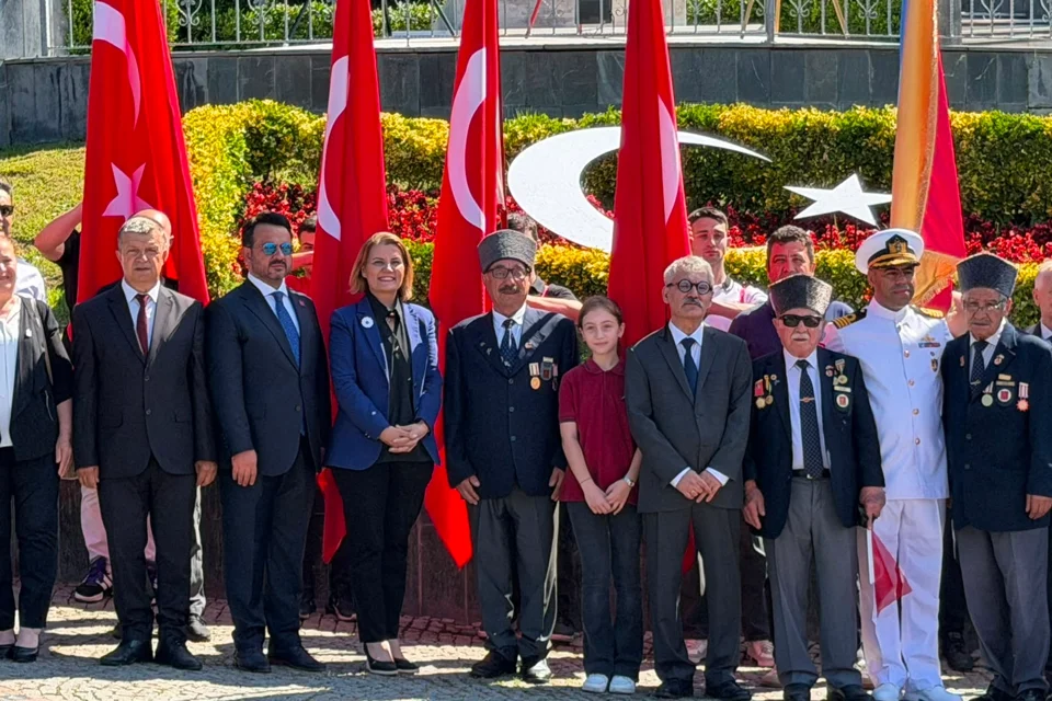 İzmit'in Kurtuluşu 105. Yılında Anıldı: Kahramanlık Destanları ve Emanet Vurgusu
