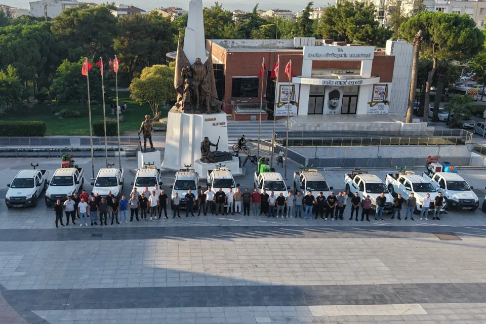 Manisa'da Sivrisinek ve Vektörlere Karşı Gece Boyu Süren Eş Zamanlı İlaçlama