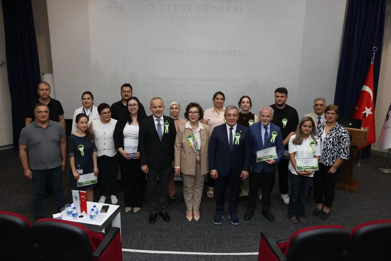 Dokuz Eylül Üniversitesi’nde Yedinci Çevre Günleri Sempozyumu Düzenlendi
