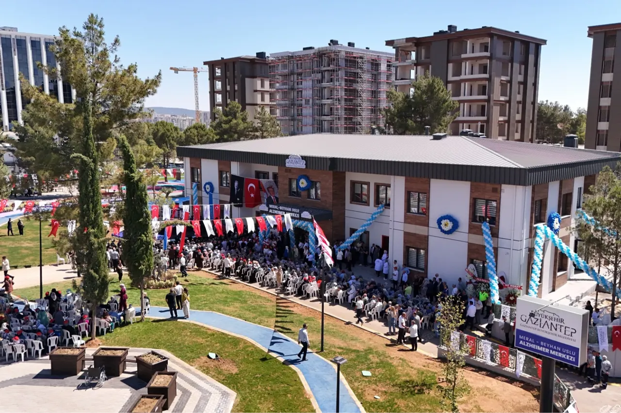 Gaziantep'te Meral-Beyhan Uslu Alzheimer Merkezi Açıldı