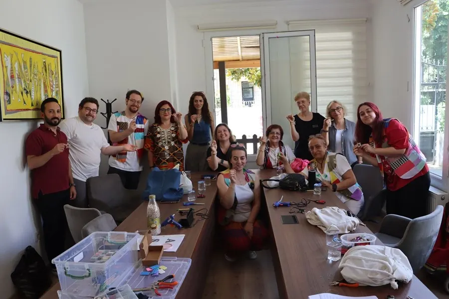 Maltepe'de Atıktan Sanata: Kot Kumaşlar Yeniden Hayat Buldu