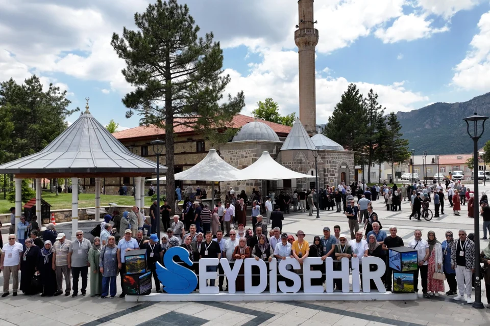 Konya'da Emeklilere Yönelik Kültür Turları Başladı: İlk Durak Seydişehir ve Beyşehir