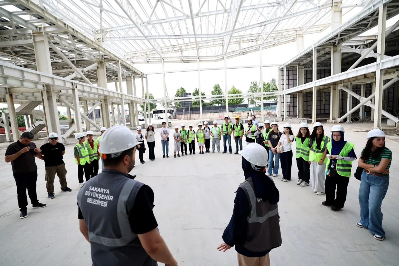 Sakarya'da Gençlere Yönelik Yatırımlar Vurgulandı