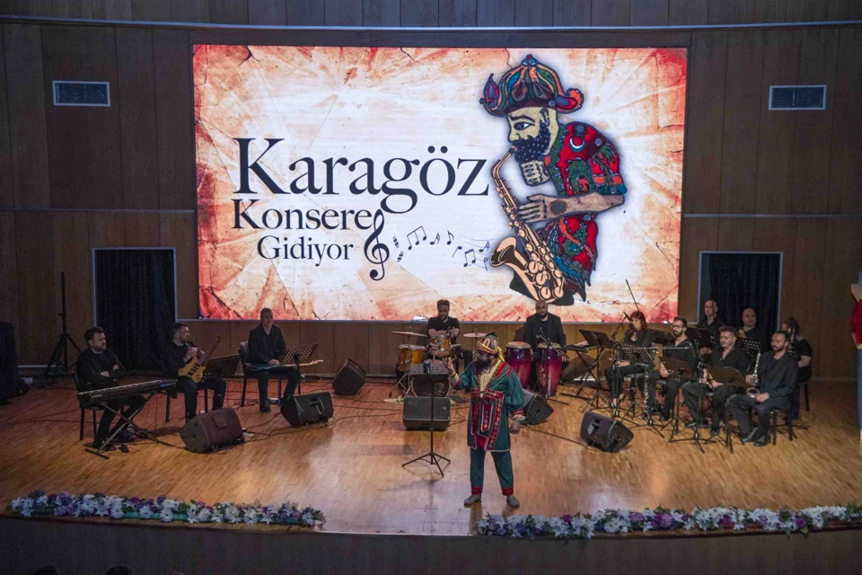 Karagöz Müzikali Ankara'da Sezonu Tamamladı
