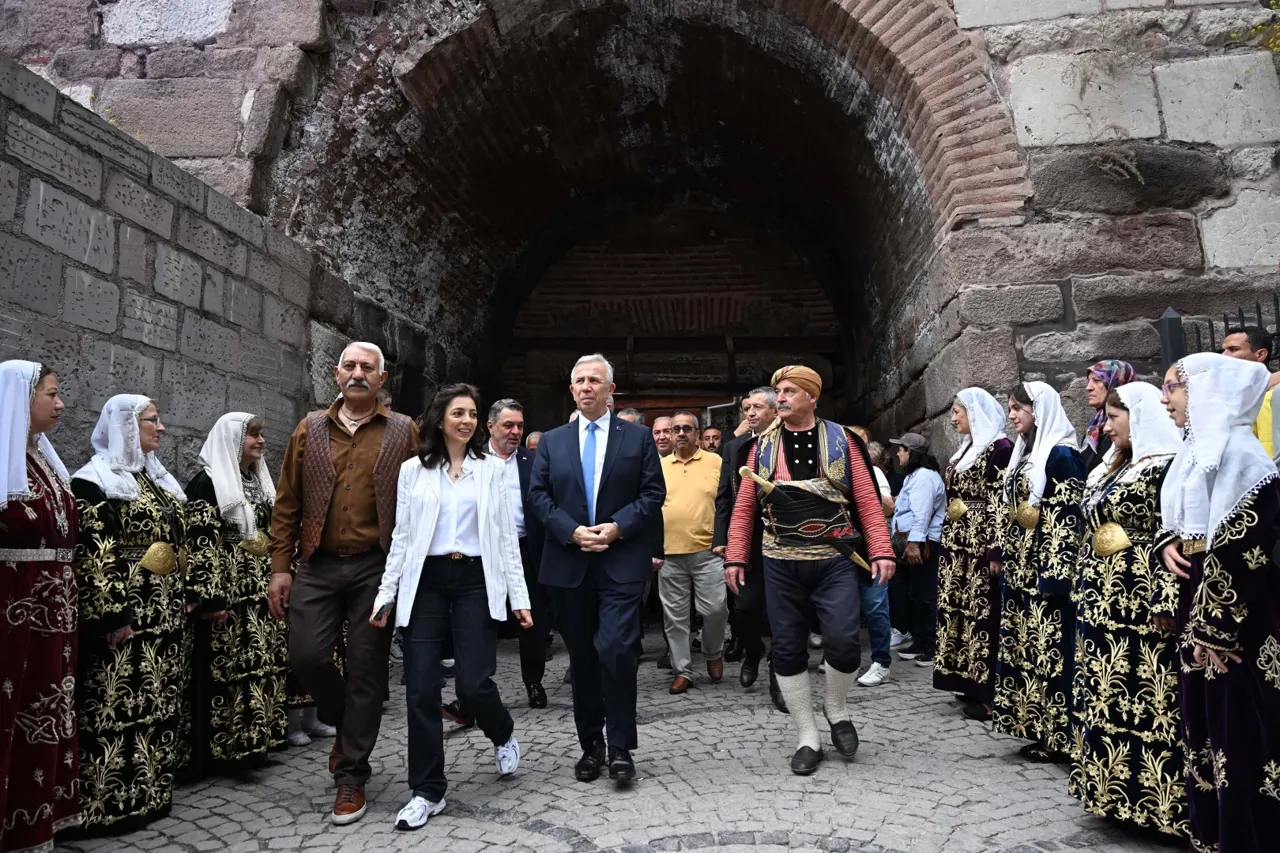 Ankara Kalesi Tarihi Dokusuyla Şenlendi