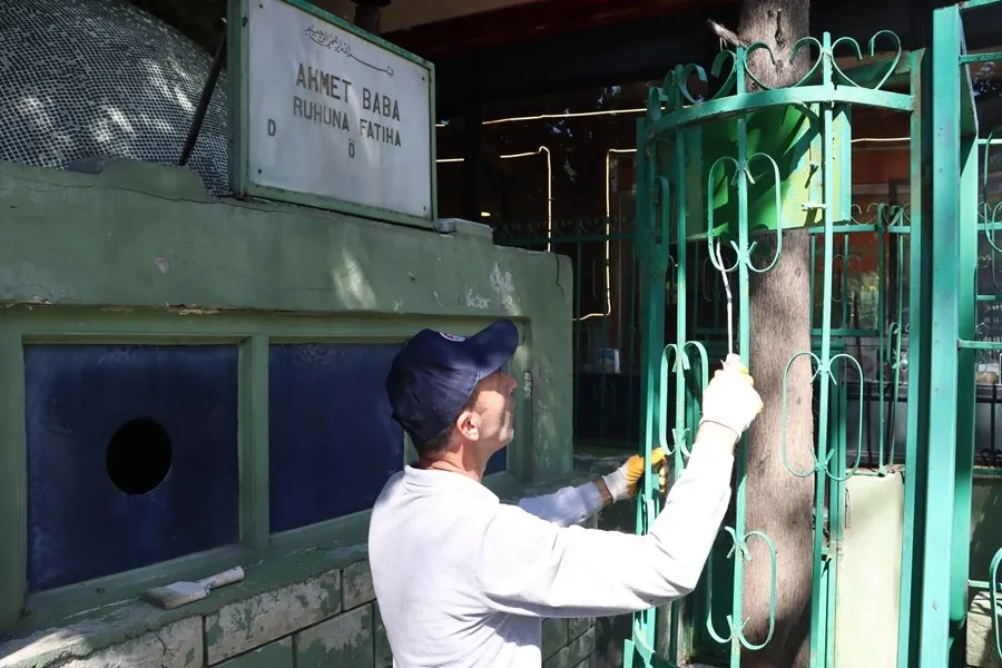 Maltepe Belediyesi Ahmet Baba Türbesi'ni Restore Etti